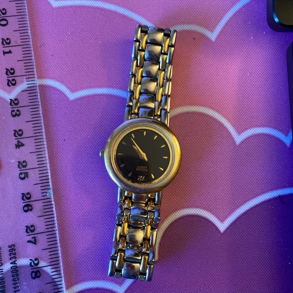 Pulsar watch 6.5 inches long battery works - Picture 6 of 6